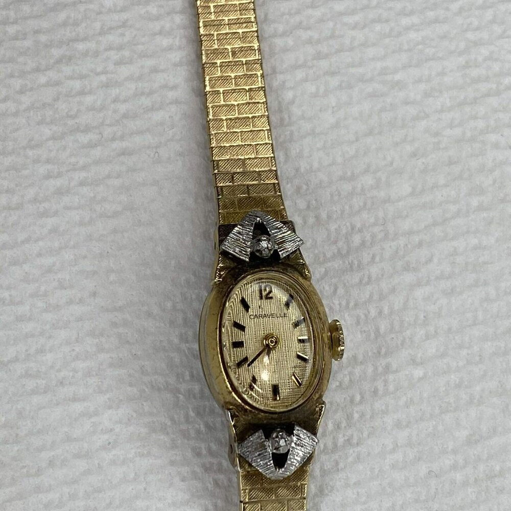 Vintage 1960's watch with silver and diamond like stone - Picture 3 of 5